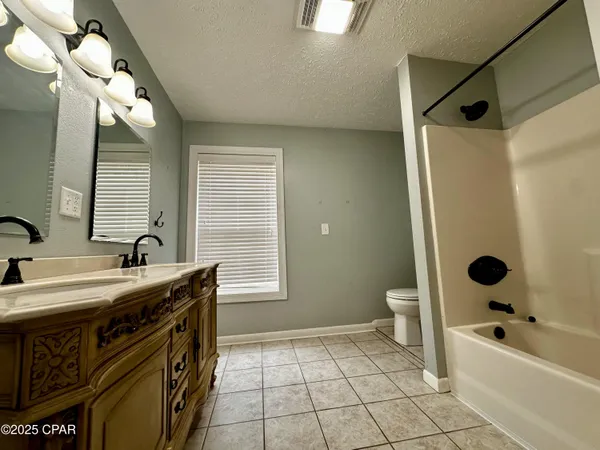 $369,000 | 2986 Daniels Street, Marianna, FL 32446