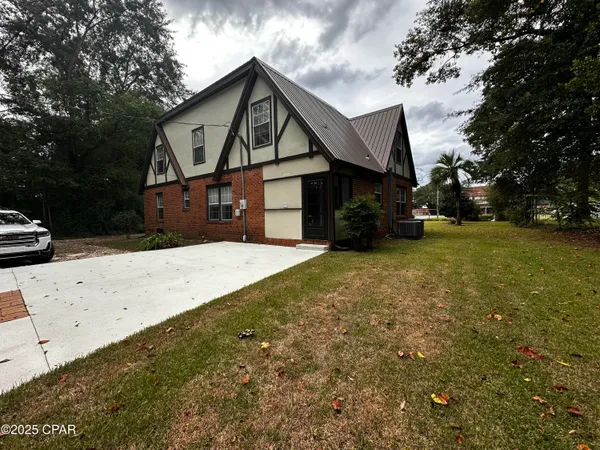 $369,000 | 2986 Daniels Street, Marianna, FL 32446