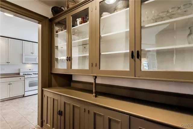 $395,000 | 101 Sanger Avenue, Sangerfield, NY 13480