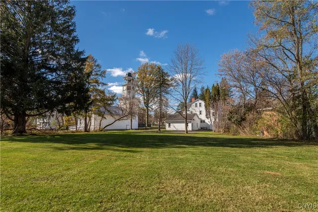 $395,000 | 101 Sanger Avenue, Sangerfield, NY 13480