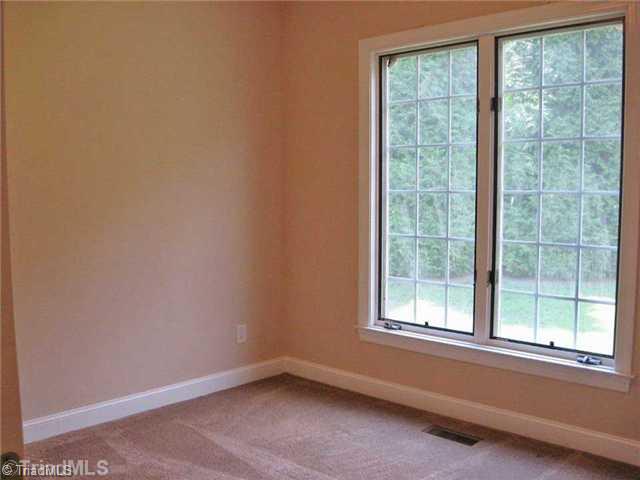 325 Boone Road, Unit B Eden, NC 27288 - Photo 6 of 10 2nd Bedroom.