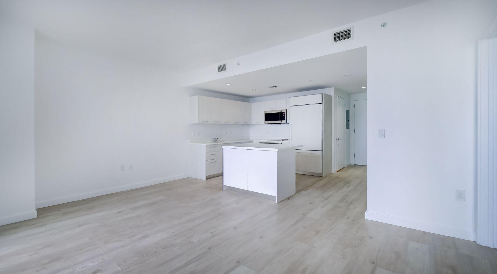 45 Southwest 9th Street, Unit 2502 Miami, FL 33130 - Photo 13 of 24 13_dscf5702_3_4_5_6