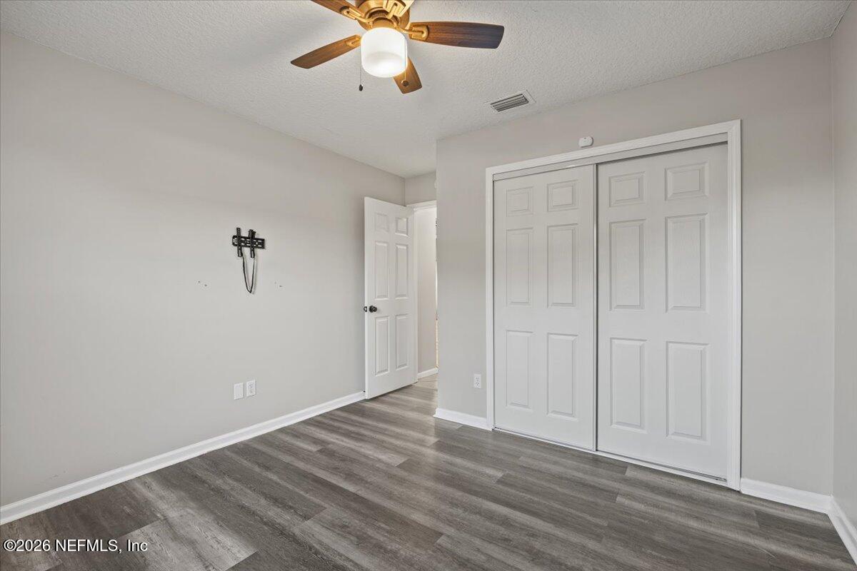 2950 Lakeside Villa Road Orange Park, FL 32073 - Photo 31 of 36 24-Photo - 024