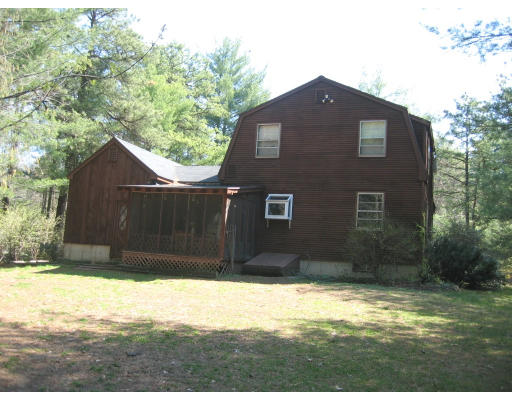 204 County Road Southampton, MA 01073 - Photo 2 of 3 a house view with a outdoor space