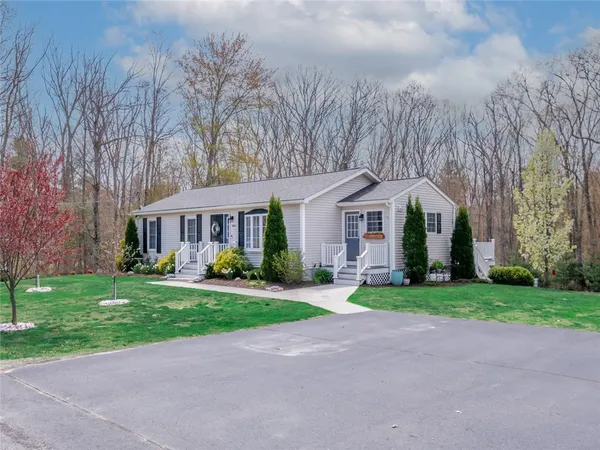 $680,000 | 704 Hill Road, Burrillville, RI 02859