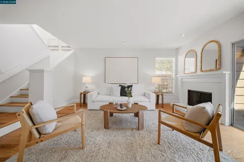 $989,000 | 1809 Stratton Circle, Walnut Creek, CA 94598