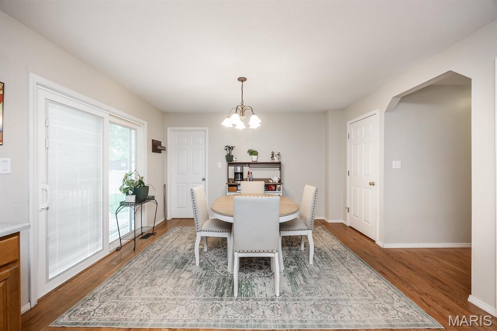 953 Benjamin Drive O'Fallon, IL 62269 - Photo 14 of 35