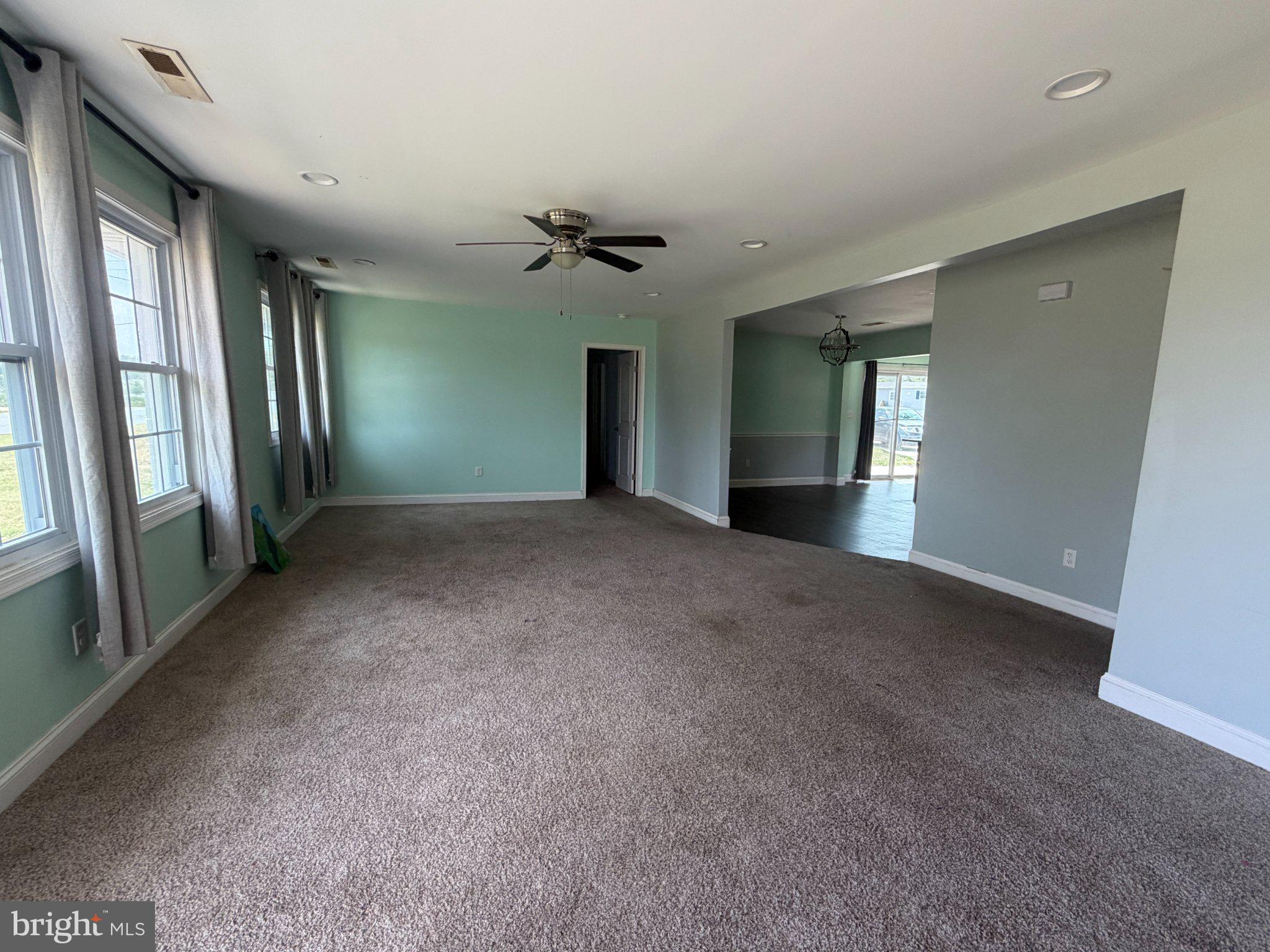 18658 Cool Spring Road Milton, DE 19968 - Photo 2 of 24 Spacious, light-filled living area.