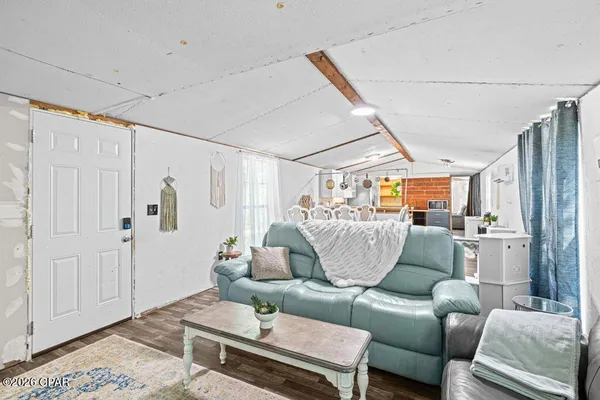 $160,000 | 17123 Norma Lane, Fountain, FL 32438