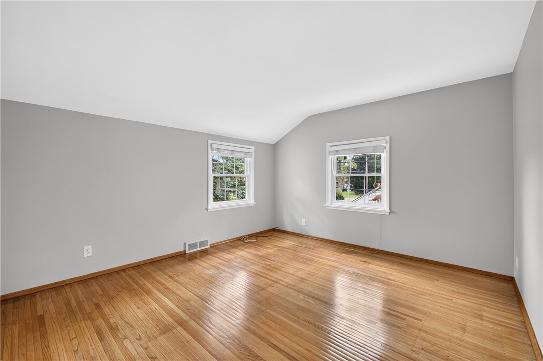 218 Rock Beach Road Irondequoit, NY 14617 - Photo 31 of 38 Gallery Image 31