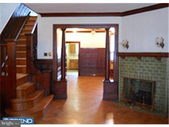 753 Wynnewood Road Philadelphia, PA 19151 - Photo 2 of 12 Living Room