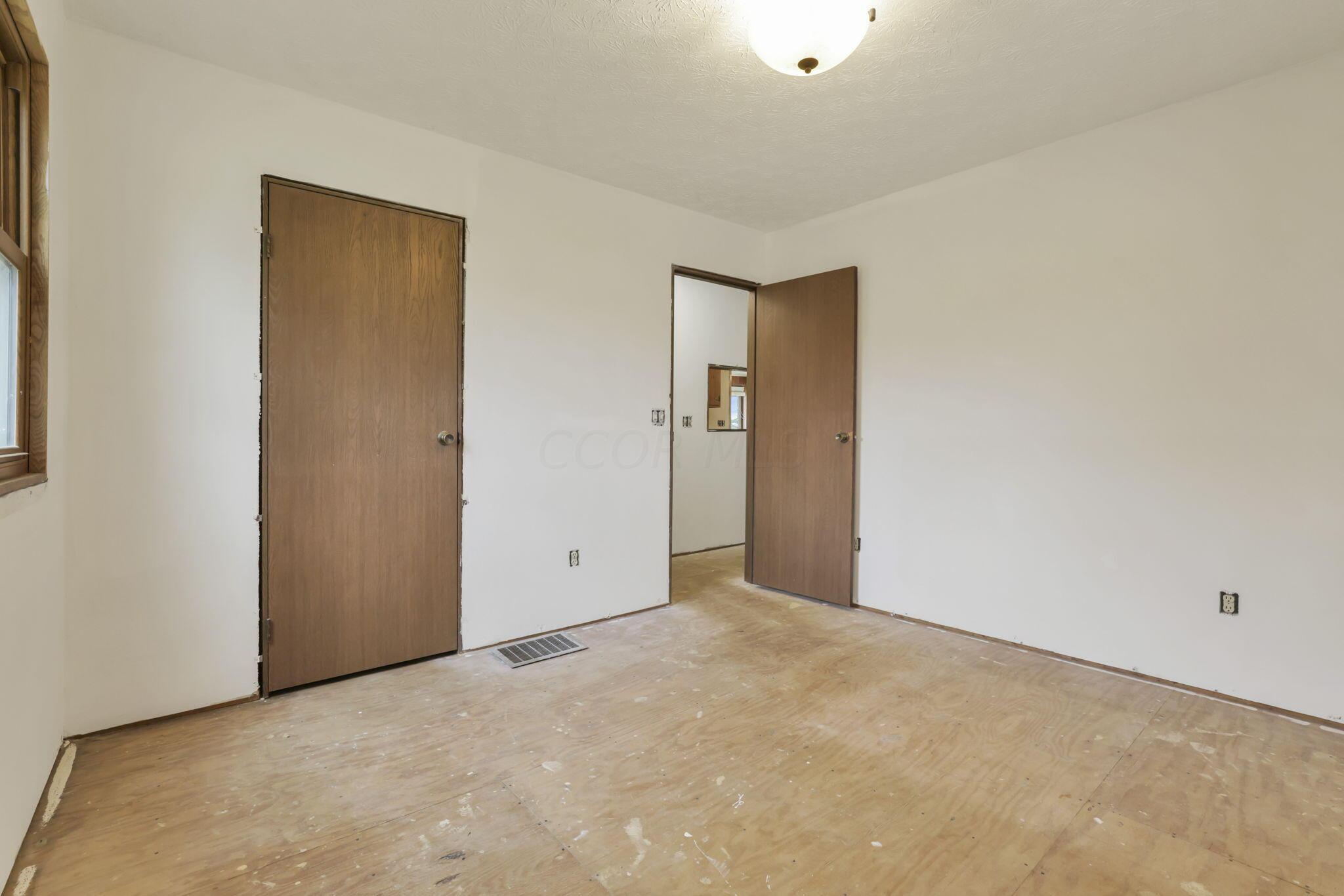 2662 Millersburg Road Utica, OH 43080 - Photo 32 of 81 22-web-or-mls-GR7A3390