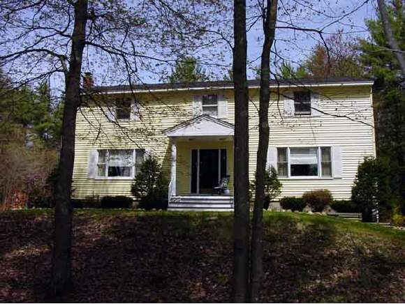 243 Walnut Street Rochester, NH 03867 - Photo 1 of 5