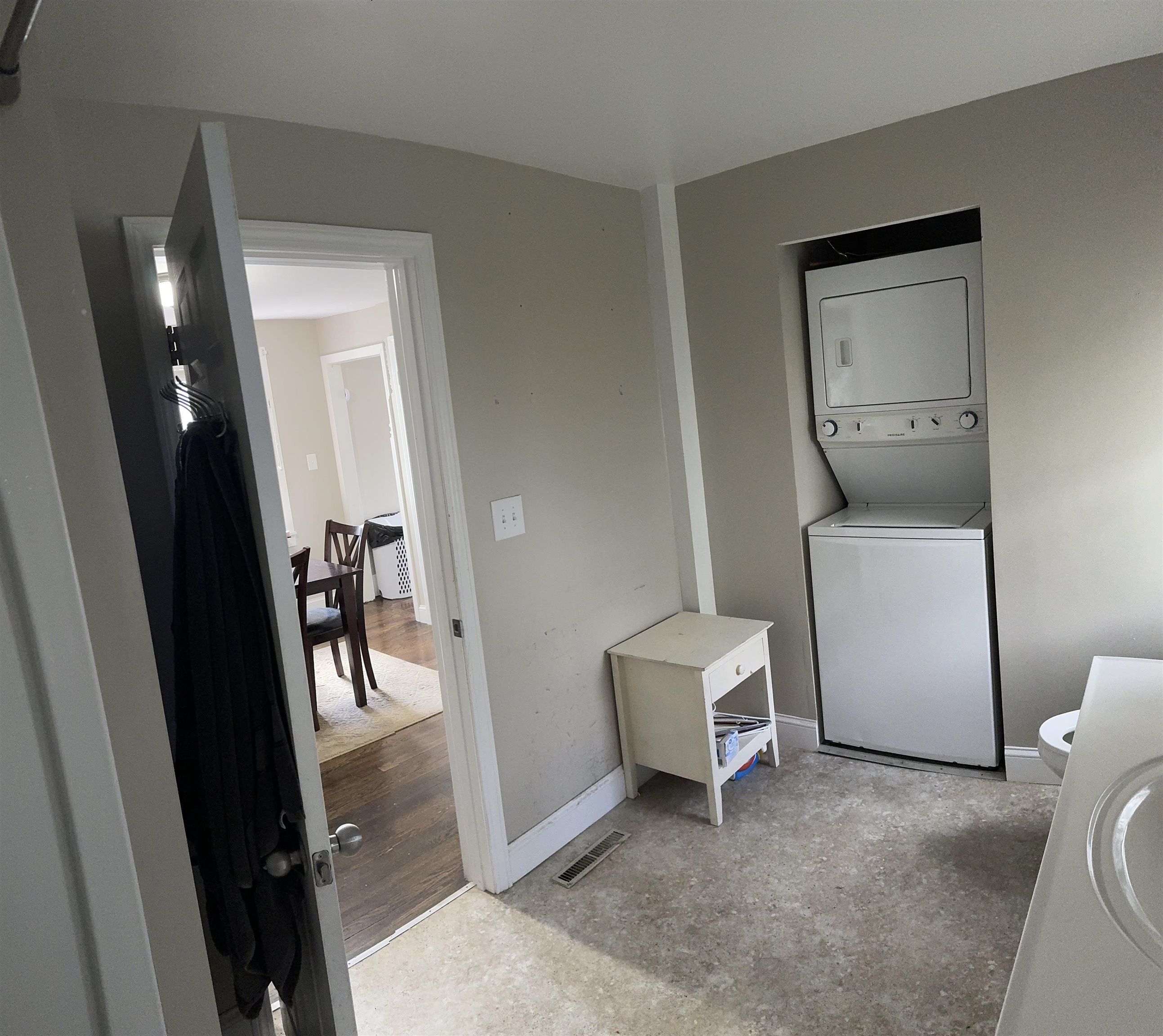 29 Michigan Street, Unit 29 Winchester, NH 03470 - Photo 11 of 15 Gallery Image 11