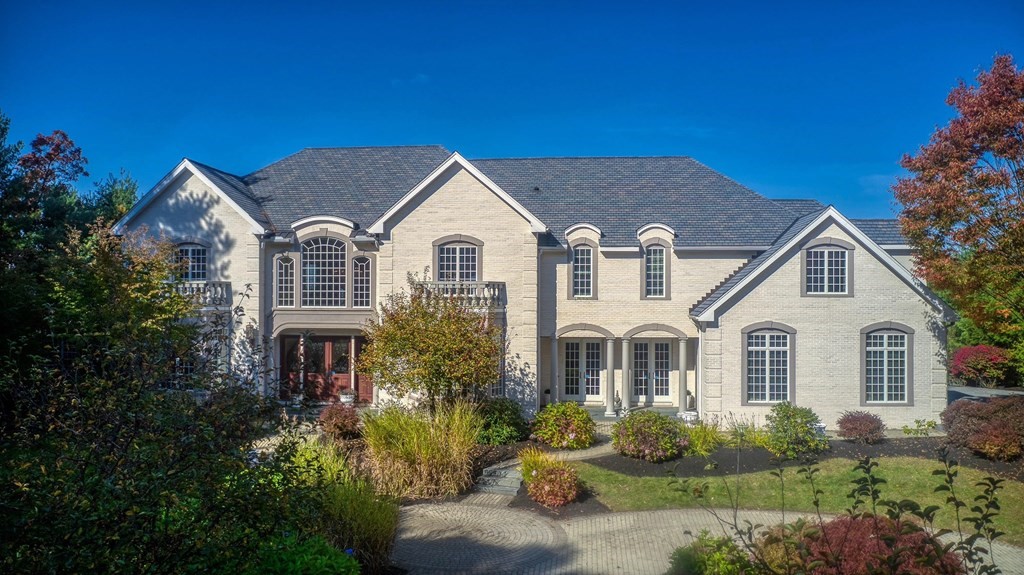 94 Fox Run Road Bolton, MA 01740 - Photo 1 of 42