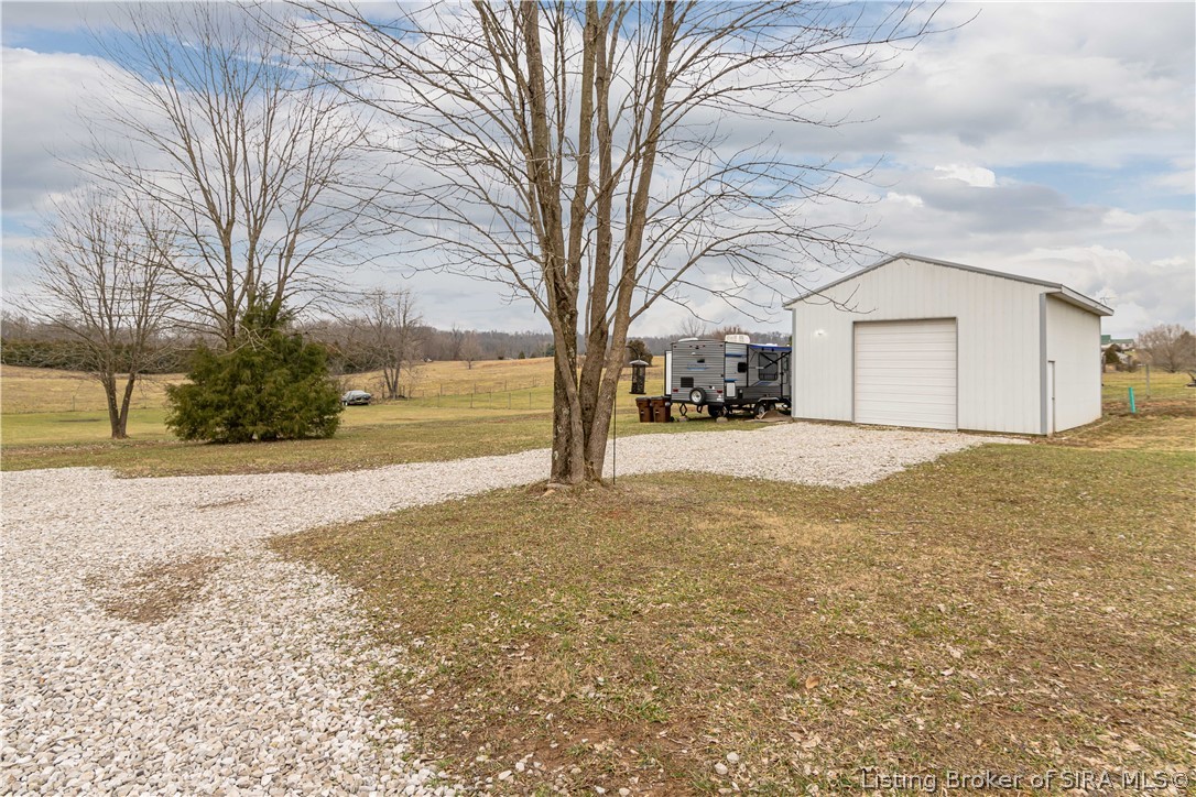 5725 Hill Grove Road Southwest Corydon, IN 47112 - Photo 3 of 31