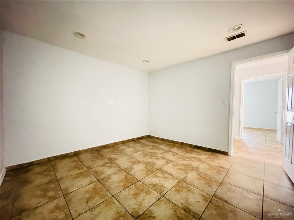 220 5th Street Weslaco, TX 78596 - Photo 24 of 25