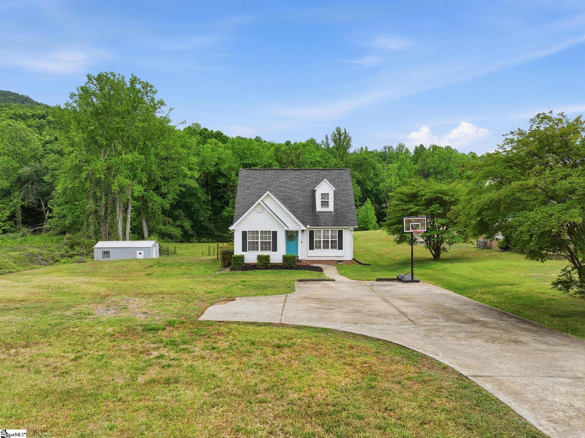 524 Mt Tabor Church Road Pickens, SC 29671 - Photo 3 of 32