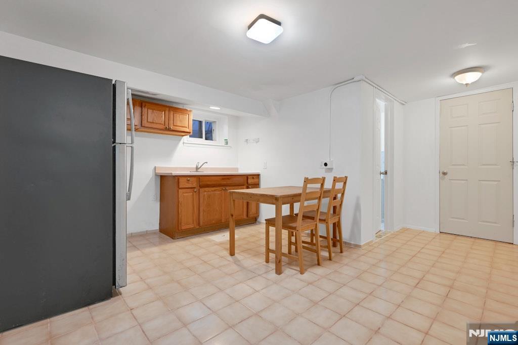 497 Oakdene Avenue Ridgefield, NJ 07657 - Photo 25 of 35 Gallery Image 25