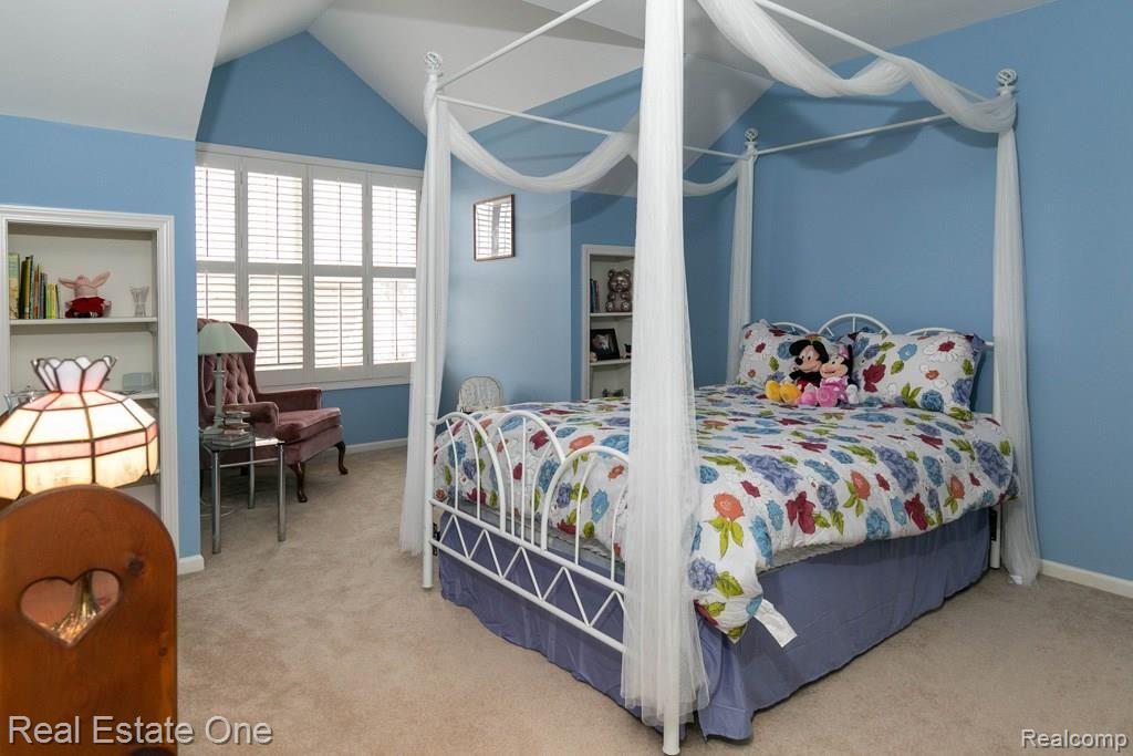 1859 Dunham Drive, Unit 79 Rochester, MI 48306 - Photo 14 of 22 1859DunhamDr-35.jpg