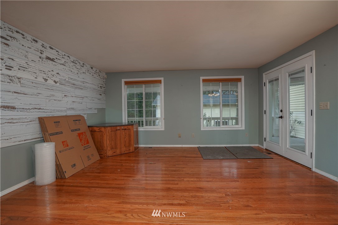5716 Churchill Road Southeast Tenino, WA 98589 - Photo 11 of 39 Gallery Image 11