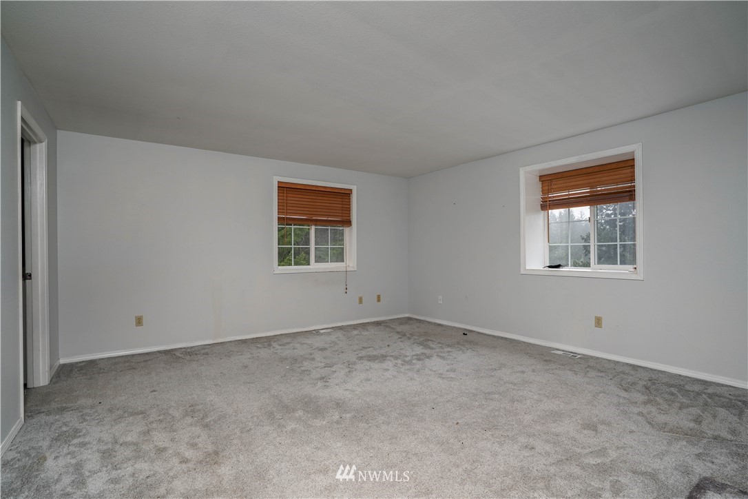 5716 Churchill Road Southeast Tenino, WA 98589 - Photo 16 of 39 Gallery Image 16