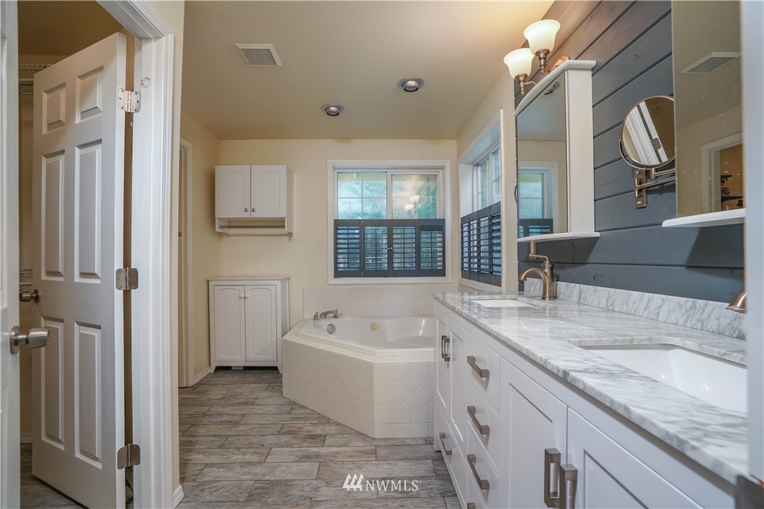 5716 Churchill Road Southeast Tenino, WA 98589 - Photo 17 of 39 Gallery Image 17