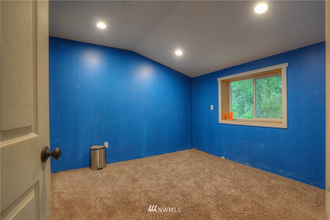 5716 Churchill Road Southeast Tenino, WA 98589 - Photo 23 of 39 Gallery Image 23