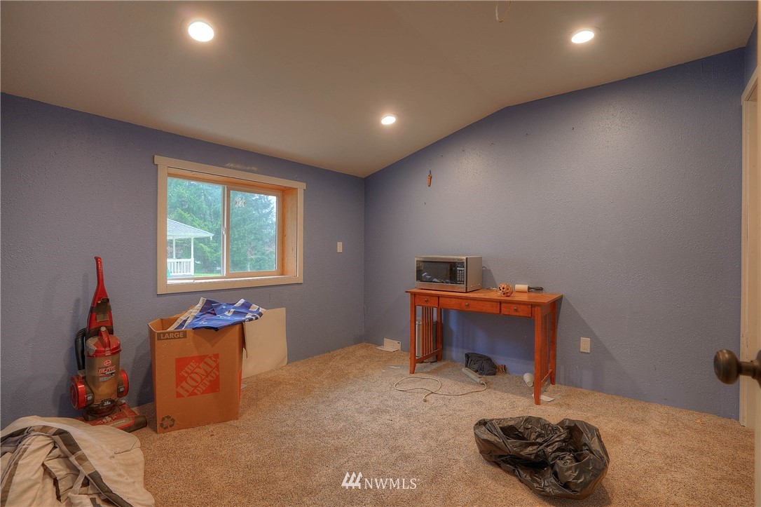 5716 Churchill Road Southeast Tenino, WA 98589 - Photo 25 of 39 Gallery Image 25