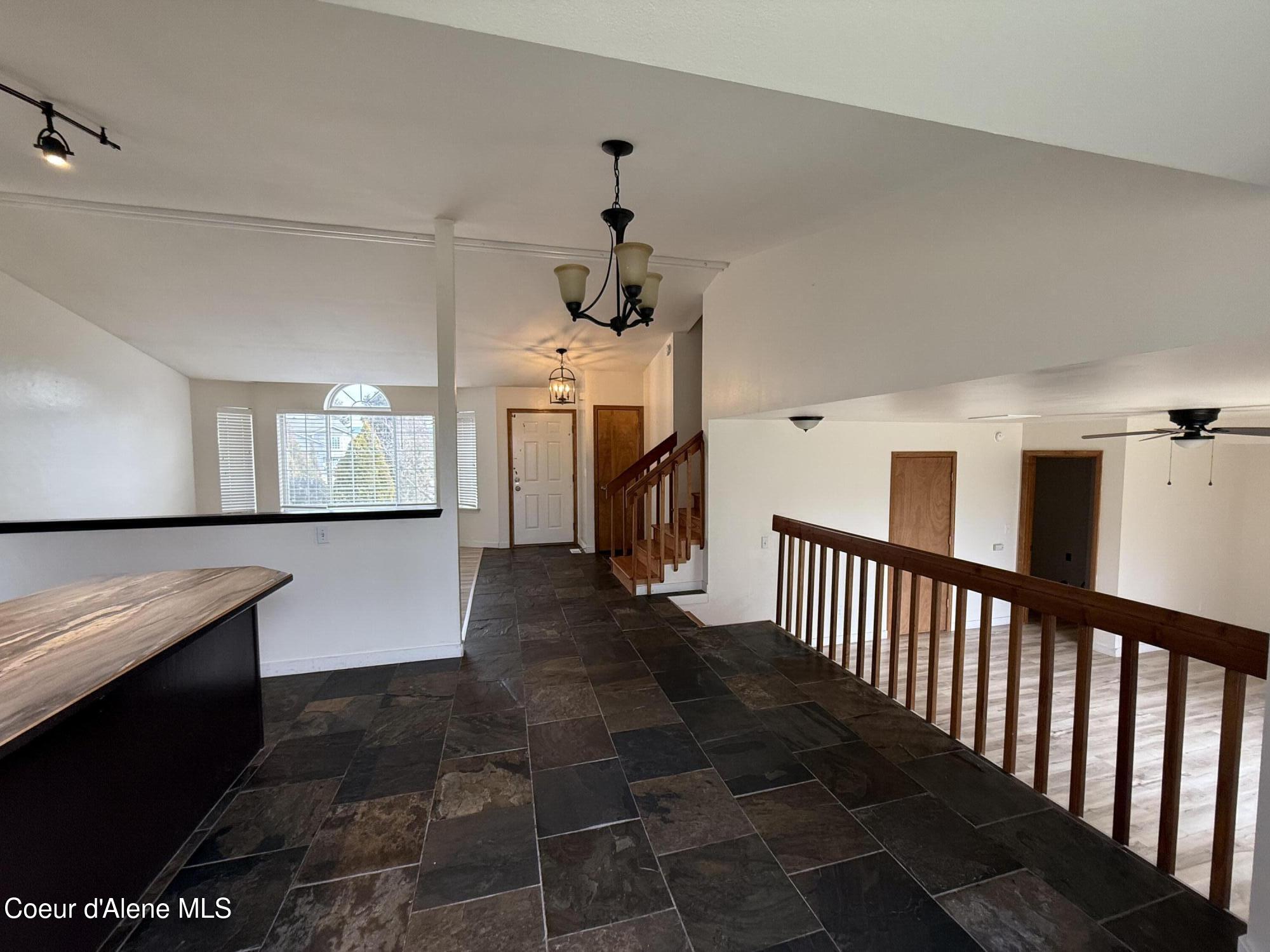 10951 North Krest Court Hayden, ID 83835 - Photo 5 of 27 IMG_0378