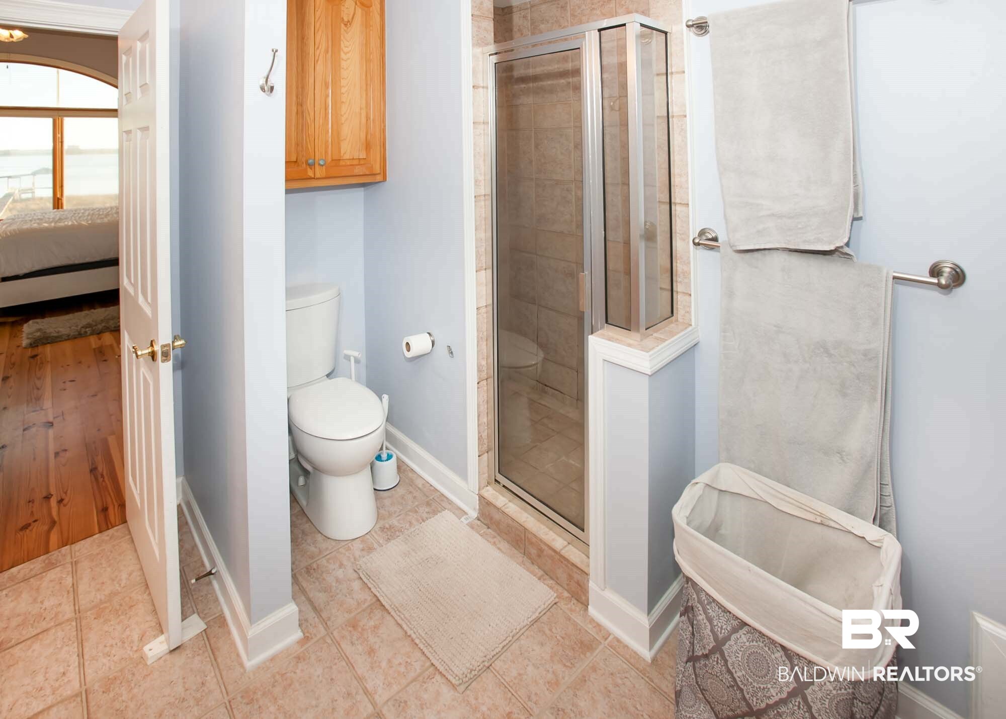 17260 Oyster Bay Road Gulf Shores, AL 36542 - Photo 27 of 49 Master bath
