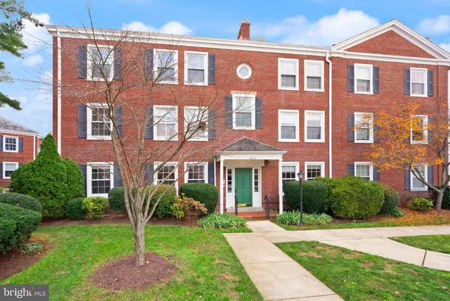 $535,000 | 3080 South Abingdon Street, Unit A1, Arlington, VA 22206