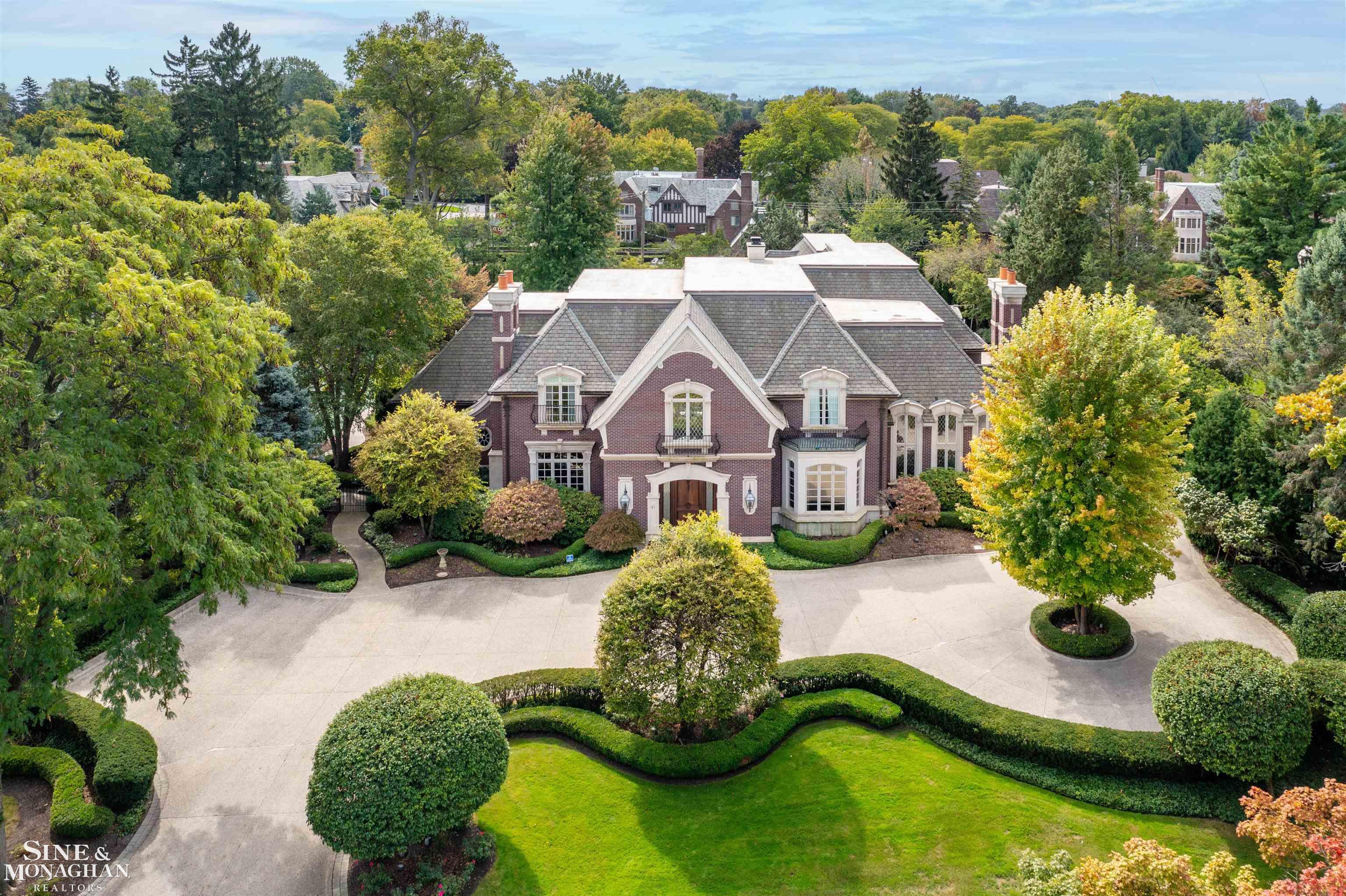 41 Renaud Road Grosse Pointe, MI 48236 - Photo 88 of 94 50163153-7B694770-5FB7-4D74-A459-ED81D80E16D9.JPG