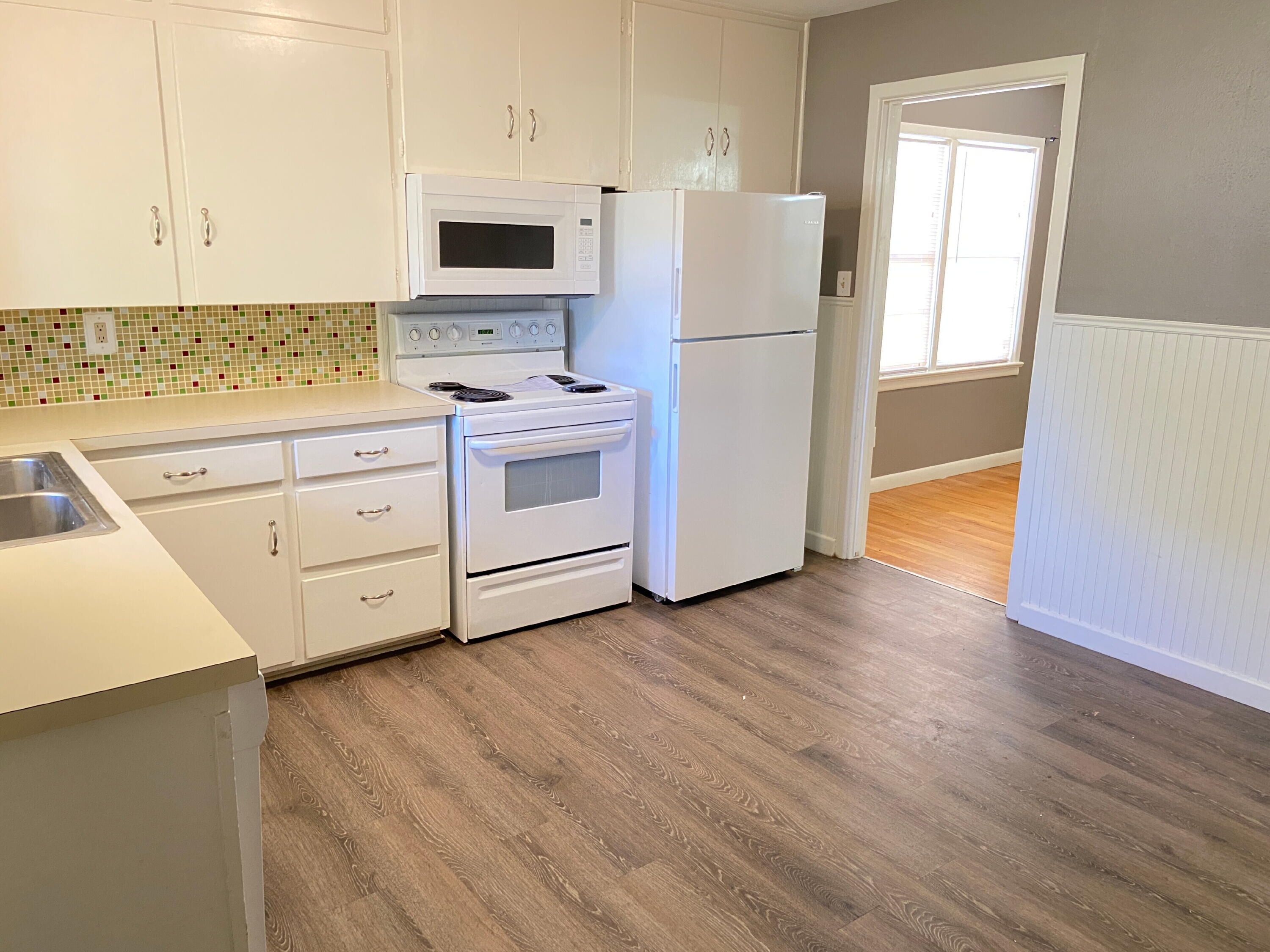 4313 31st Street Lubbock, TX 79410 - Photo 9 of 18 IMG_3889