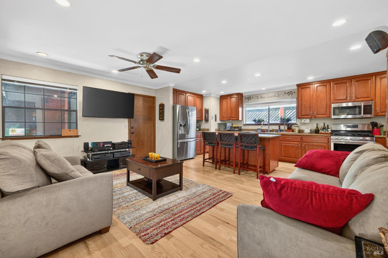 1204 Rincon Meadows Court Santa Rosa, CA 95409 - Photo 3 of 66