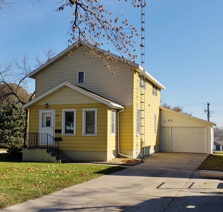 401 Ray Avenue Springfield, MN 56087 - Photo 1 of 1 Gallery Image 1