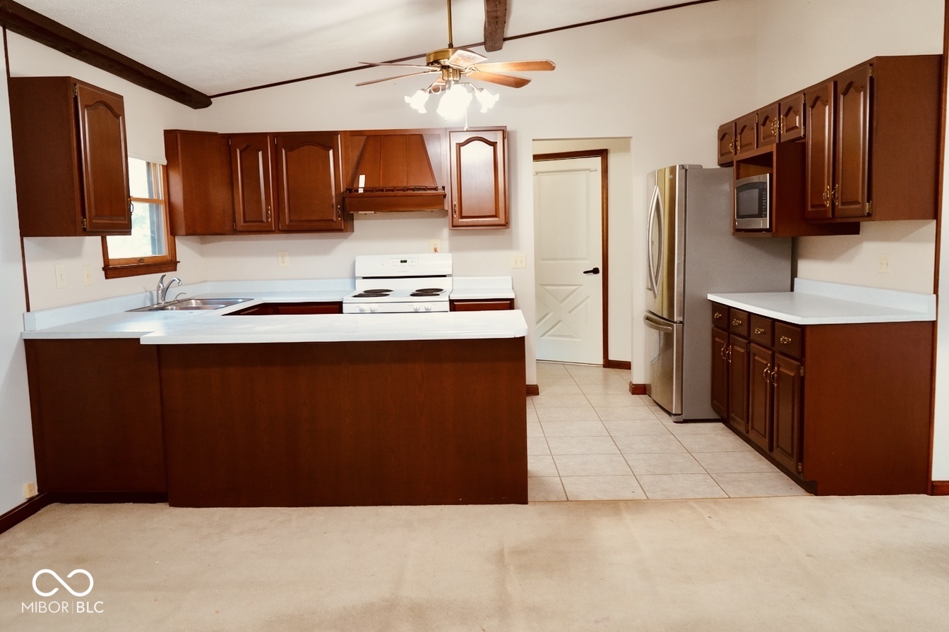 785 Deer Run Road Orleans, IN 47452 - Photo 10 of 19