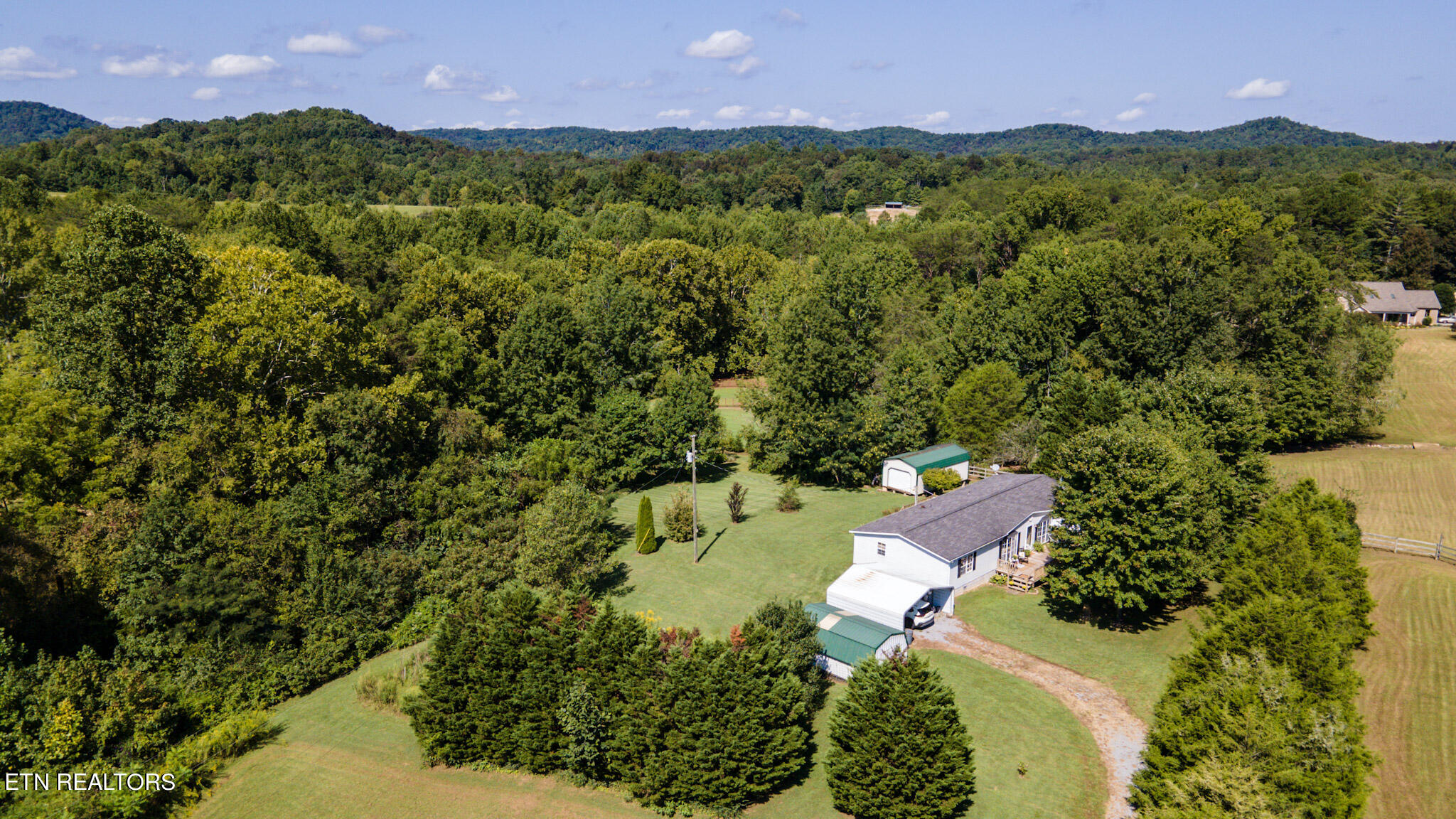 1205 Belltown Road Tellico Plains, TN 37385 - Photo 35 of 42 IMG_5111
