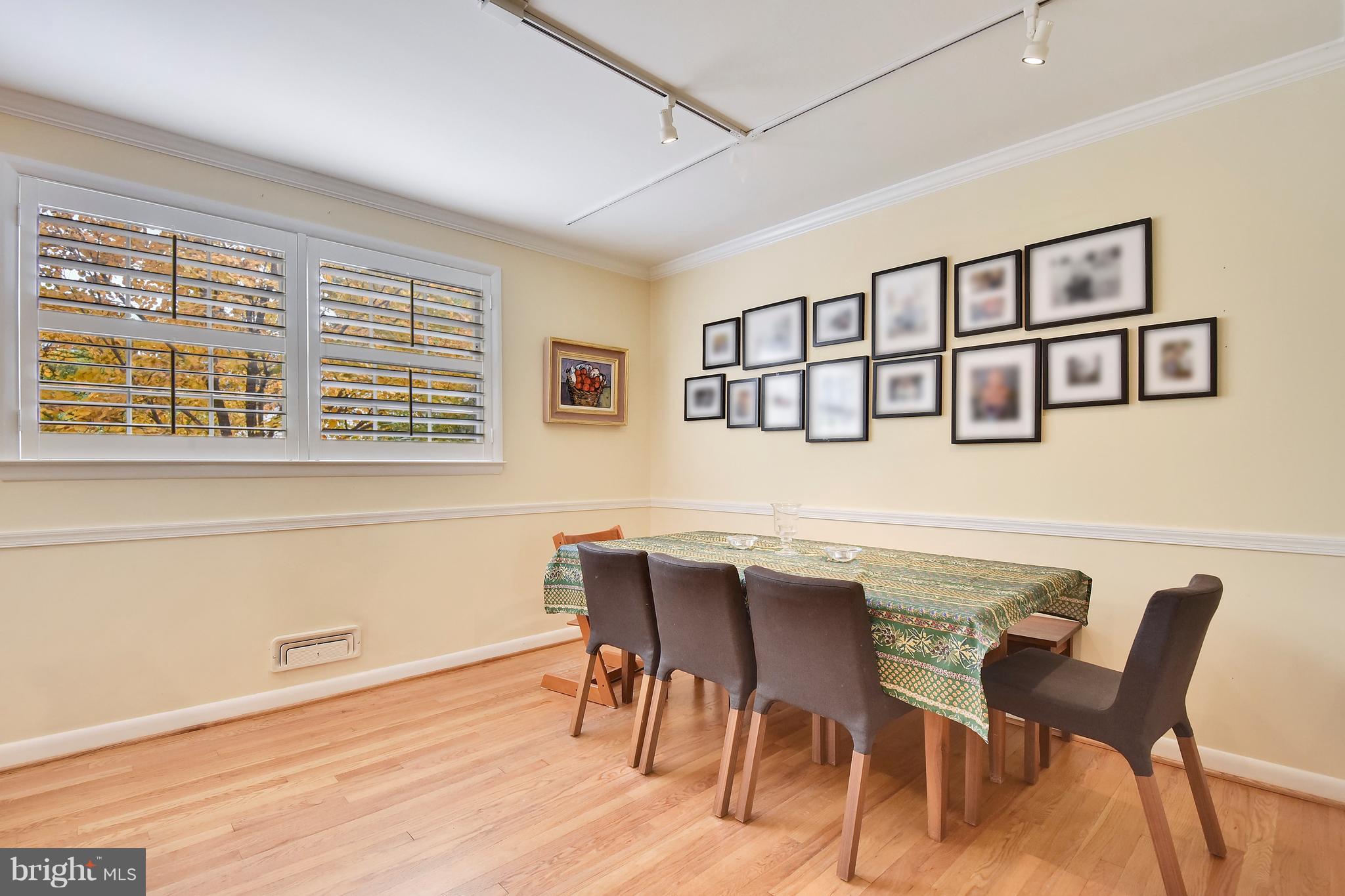 807 Chumleigh Road Baltimore, MD 21212 - Photo 6 of 33 Dining Room
