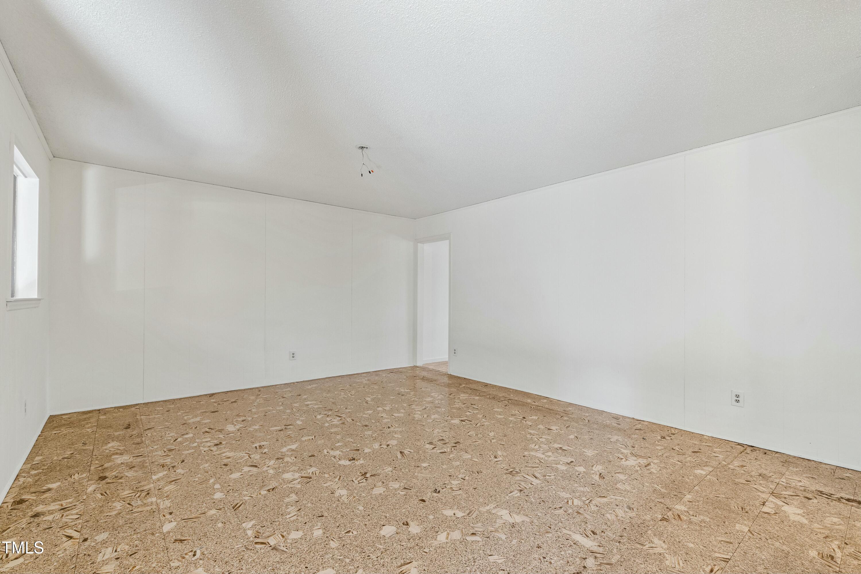 4521 Connell Drive Raleigh, NC 27612 - Photo 26 of 43 tempImageKQwjB9