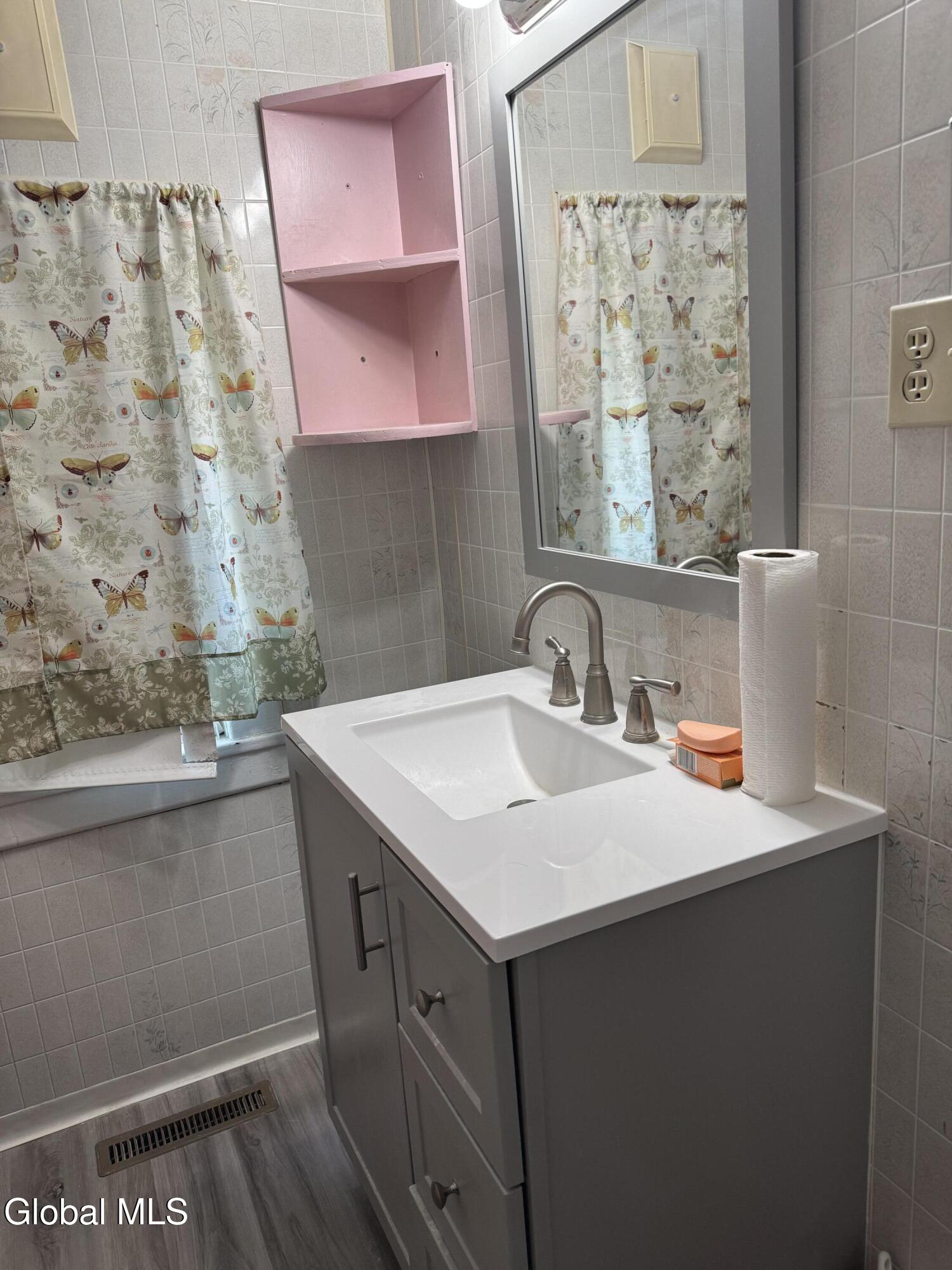 35 Cornell Street Schenectady, NY 12304 - Photo 14 of 18 12