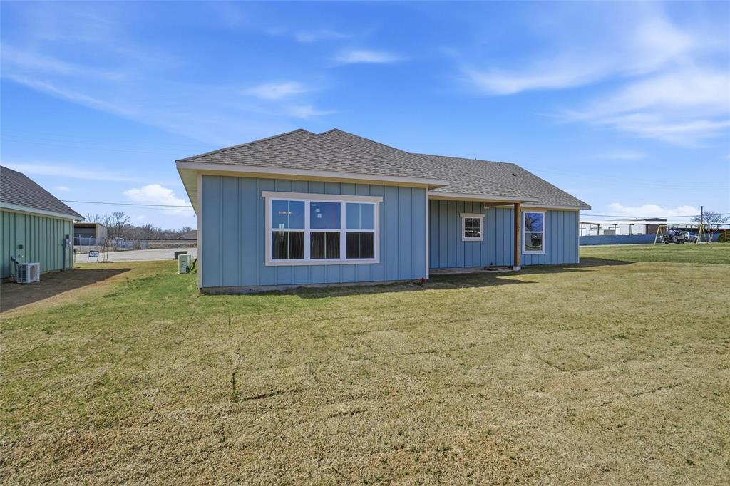 307 Railroad Avenue Sanger, TX 76266 - Photo 25 of 25