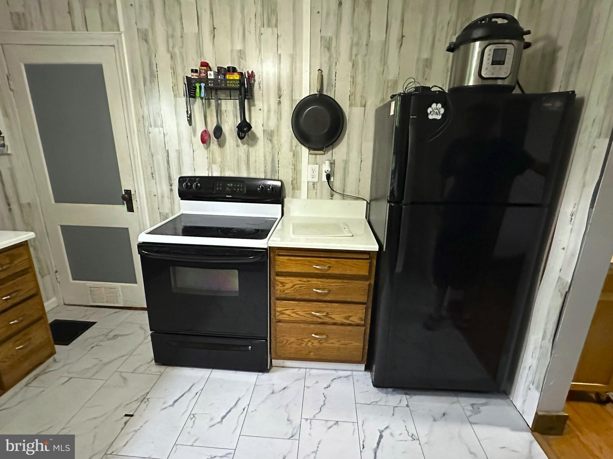 407 Upper Snake Spring Road Everett, PA 15537 - Photo 6 of 58