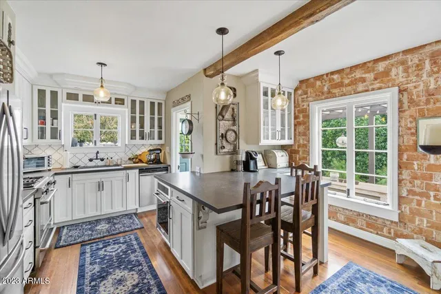 $3,500 | 514 West Palm Lane, Phoenix, AZ 85003