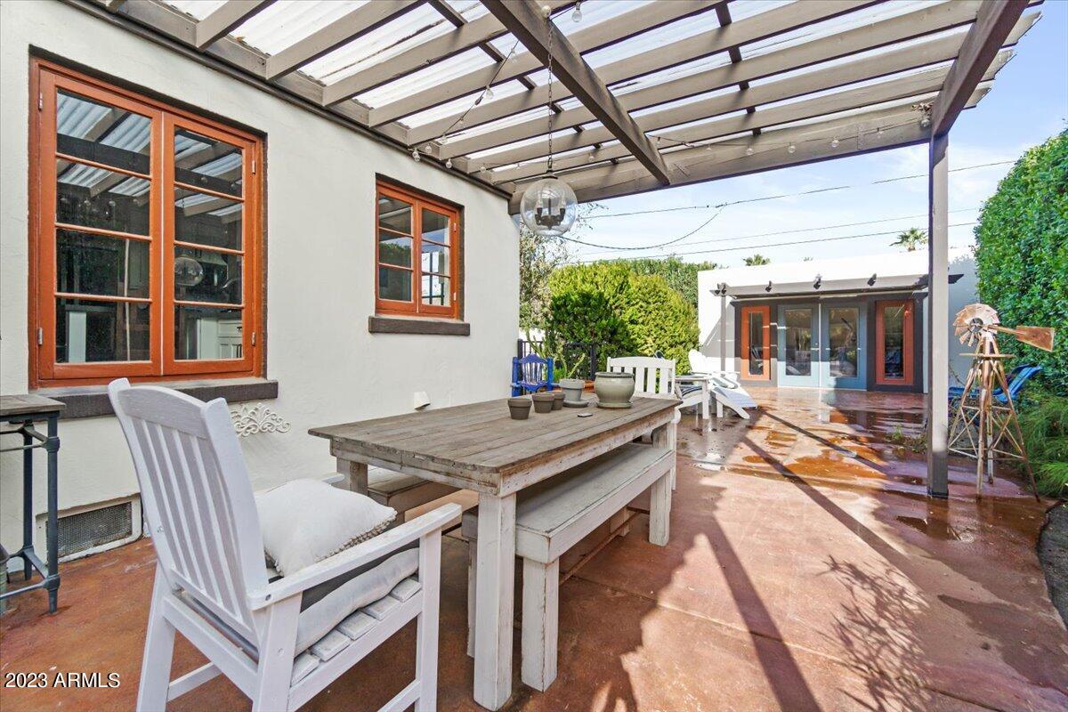 514 West Palm Lane Phoenix, AZ 85003 - Photo 27 of 36 Side Patio II
