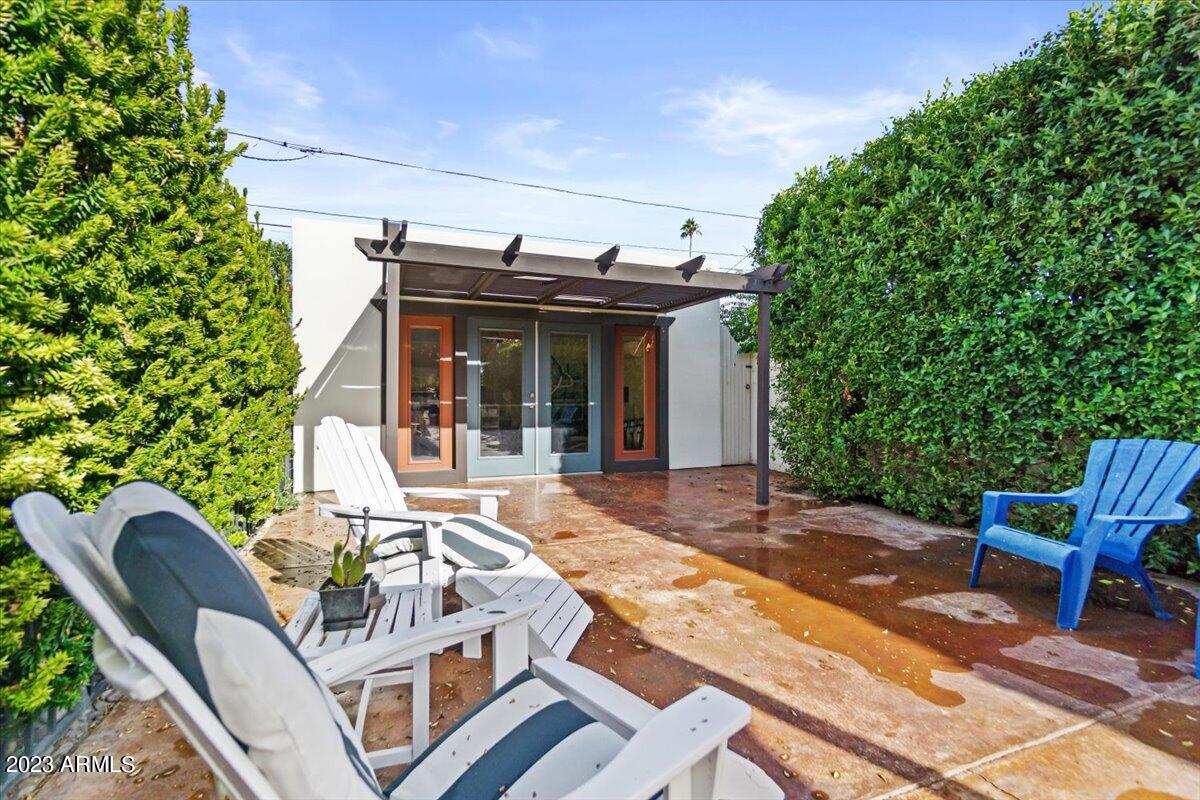 514 West Palm Lane Phoenix, AZ 85003 - Photo 28 of 36 Side Patio III