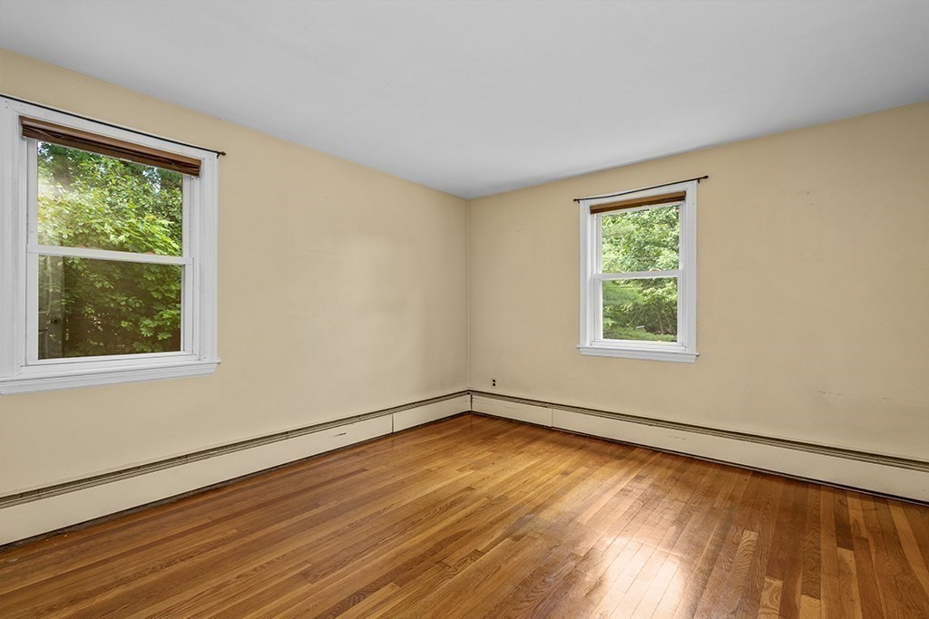 4 Cross Street Foxboro, MA 02035 - Photo 11 of 31