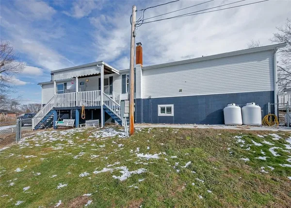 a house view with a outdoor space