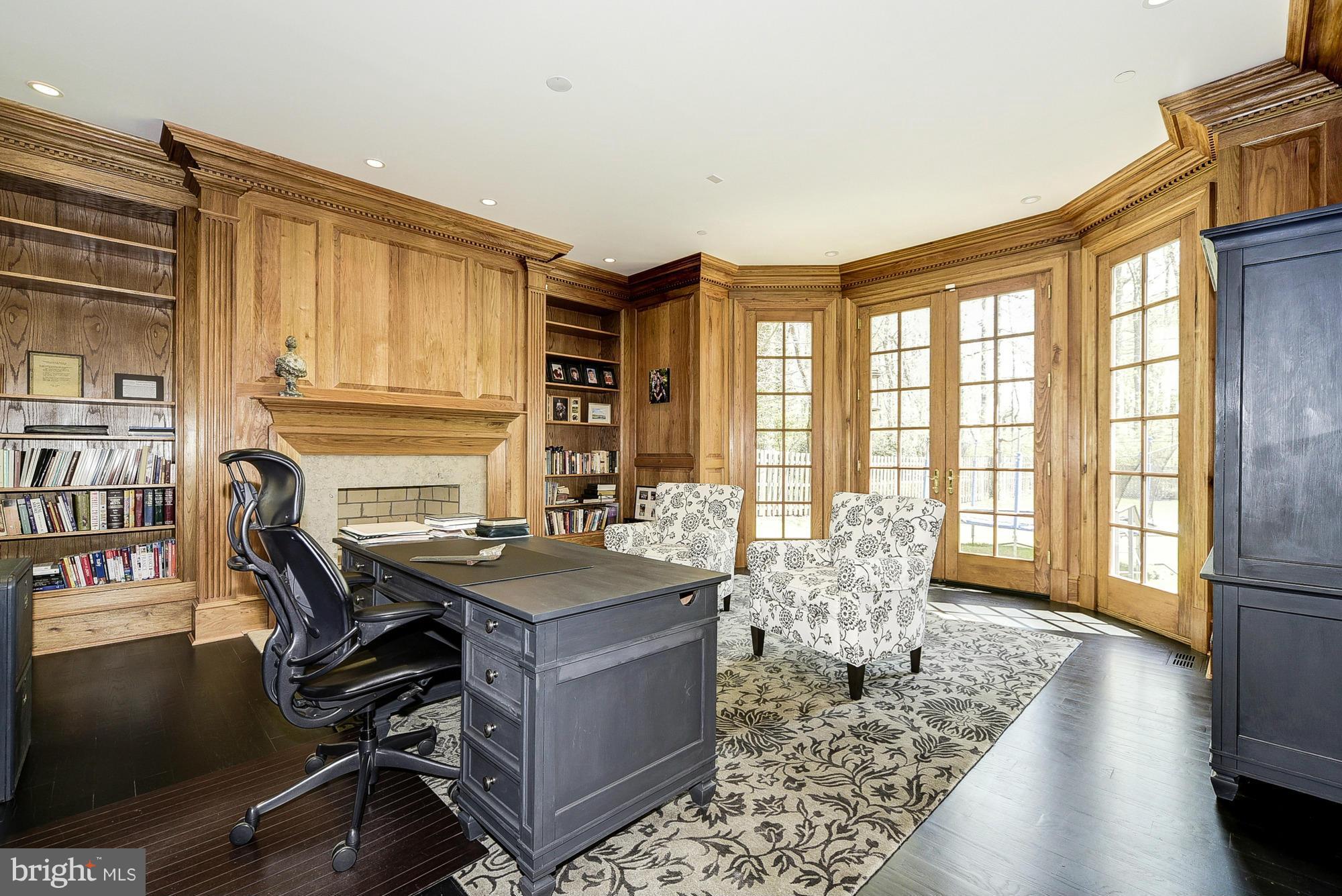 9101 Burning Tree Road Bethesda, MD 20817 - Photo 13 of 25 Interior (General)