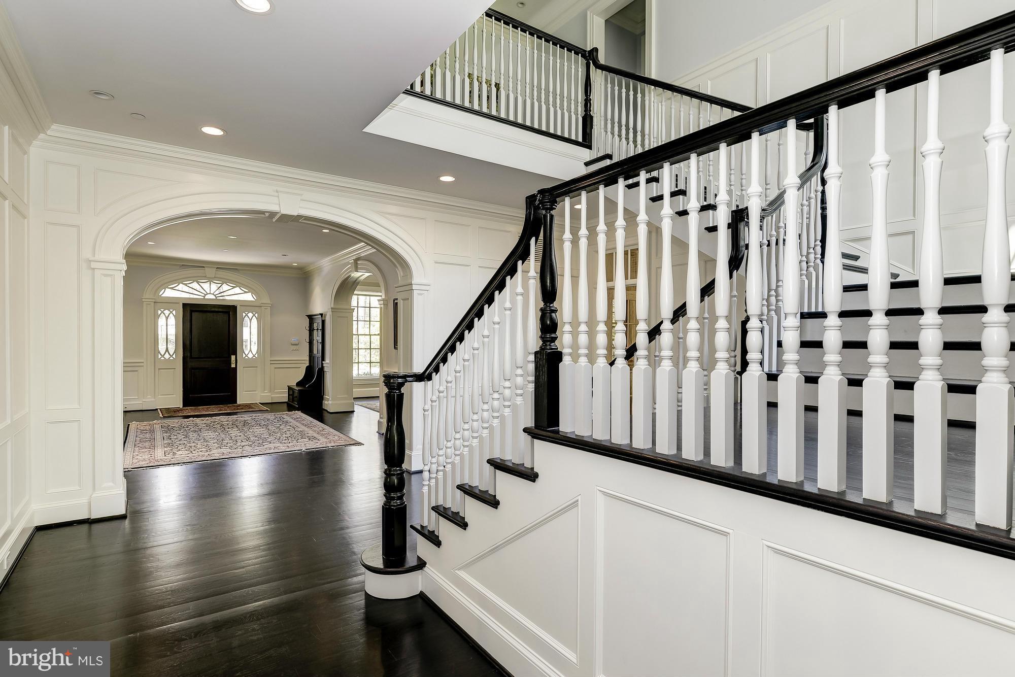 9101 Burning Tree Road Bethesda, MD 20817 - Photo 14 of 25 Interior (General)